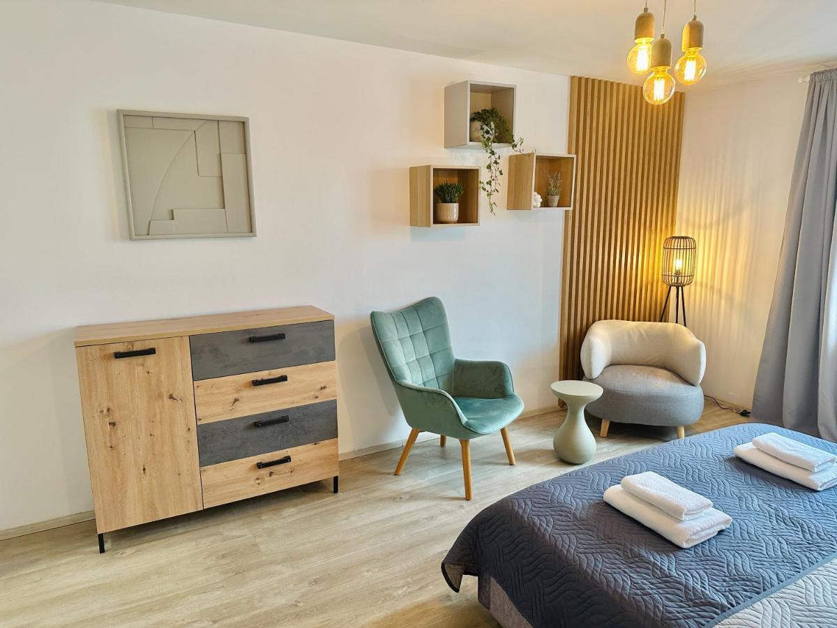 Beautiful Apartment Dlouha Praha Bagian luar foto
